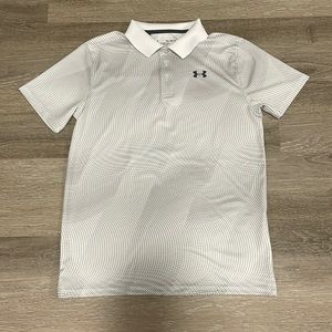 Like 🆕 Under Armour Youth Polo in White with Grey geometric pattern Size XL